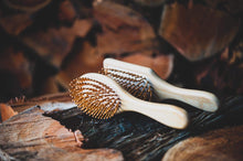 Load image into Gallery viewer, BAMBOO HAIRBRUSH